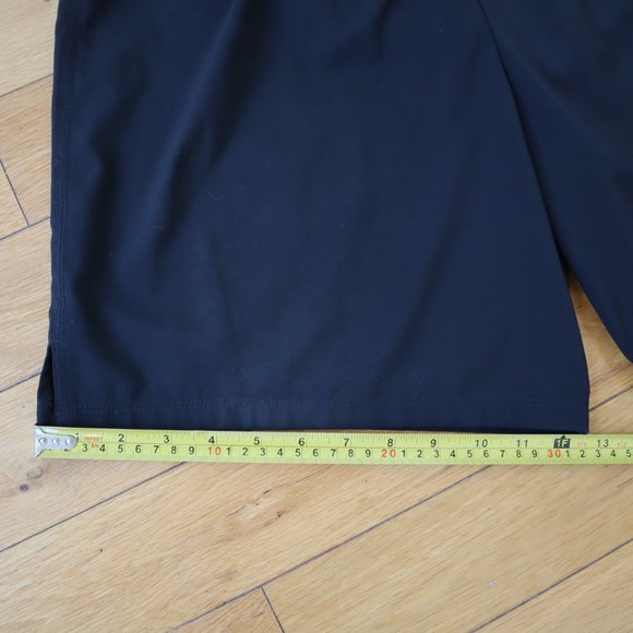 Nike Dri Fit Black Women's Running Shorts, Size Medium - Picture 13 of 16